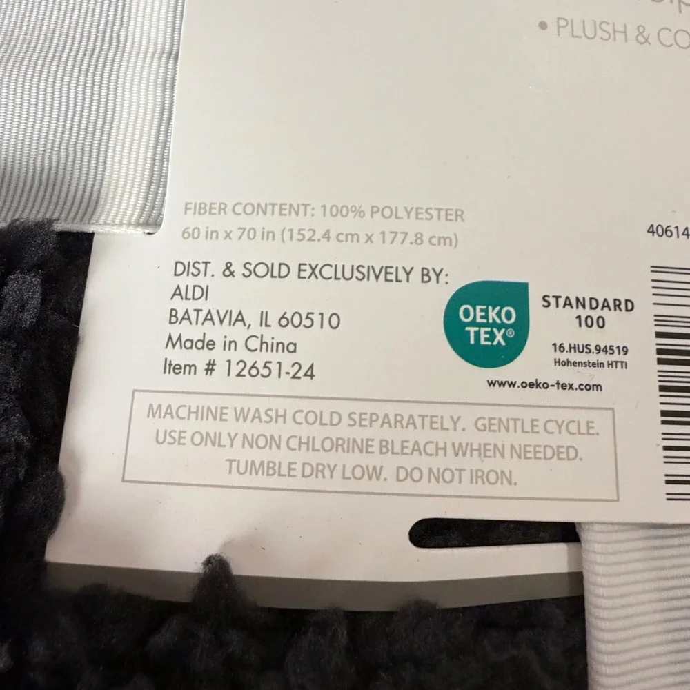 Huntington Home Throw 60x70 Black White‎ Checkered Plush Cozy NEW